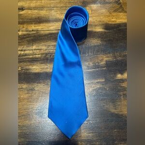 100% Silk Joseph & Feiss Tie